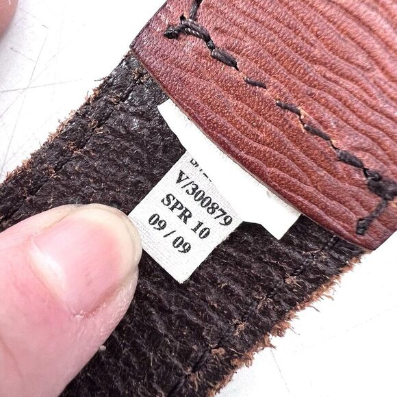 Vintage GAP Brown Leather 1.25" Wide Boho Studded Belt Womens Small - Picture 7 of 7